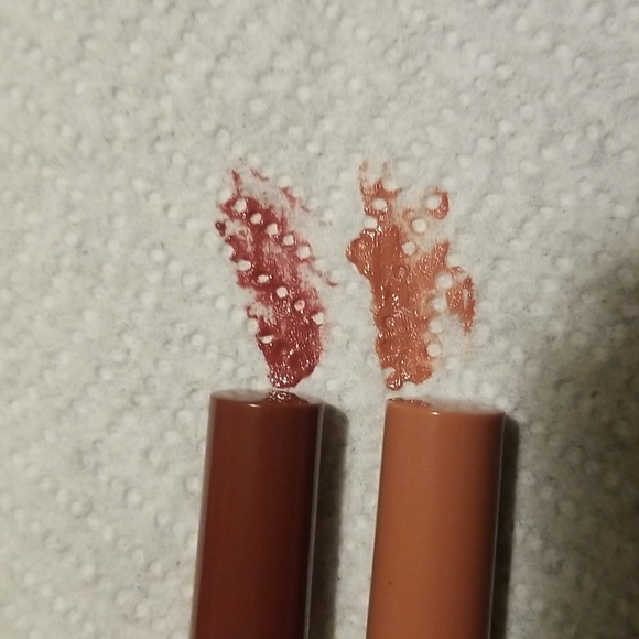 2pc L.A COLORS LIP GLOSS - Picture 3 of 3